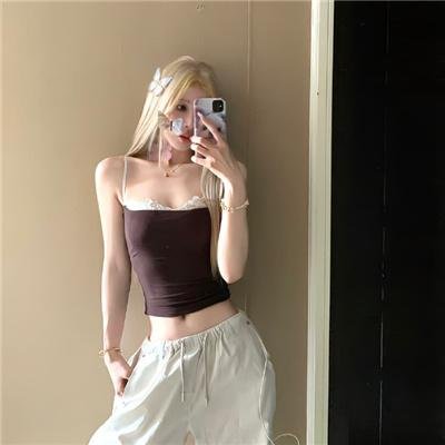 女玩家喜迎春